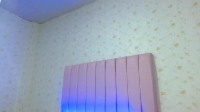 Image 8 of kimberly_joneess Stream on Chaturbate on 19 months ago