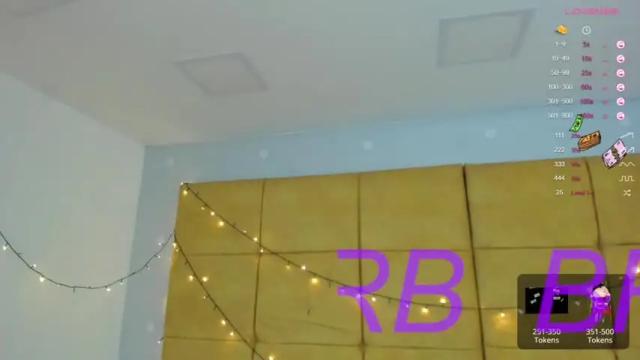 Image 4 of kimberly_robertss Stream on Chaturbate on 17 months ago