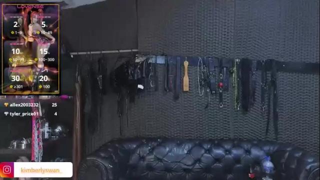 Image 4 of kimberly_swan_ Stream on Chaturbate on 1 month ago