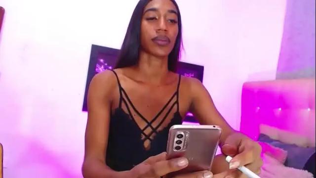 Image 3 of kimberly_thompsom Stream on Chaturbate on 1 month ago