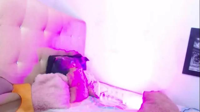 Image 3 of kimberly_thompsom Stream on Chaturbate on 1 month ago