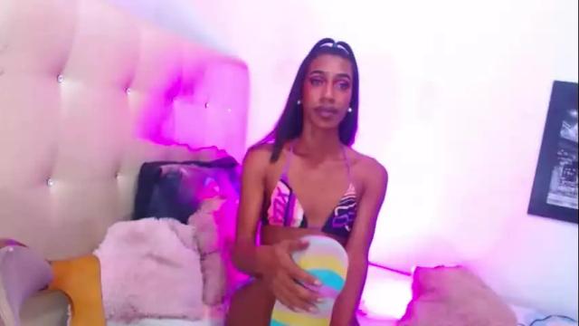 Image 7 of kimberly_thompsom Stream on Chaturbate on 1 month ago