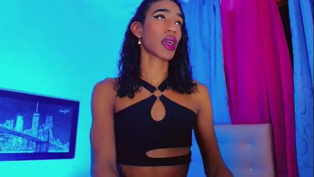 Image 3 of kimberly_thompsom Stream on Chaturbate on 3 months ago