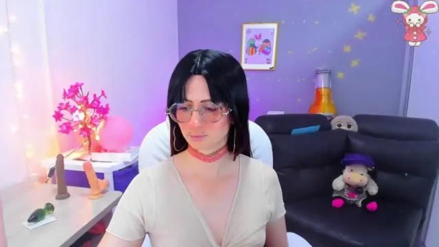 Image 11 of kimberly_thonson Stream on Chaturbate on 12 months ago