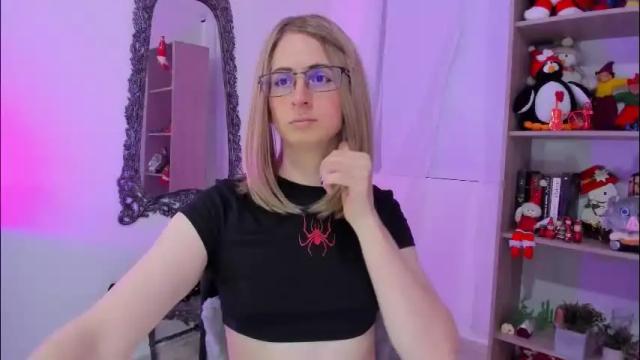 Image 2 of kimberly_thonson Stream on Chaturbate on 1 month ago