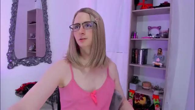 Image 6 of kimberly_thonson Stream on Chaturbate on 17 days ago