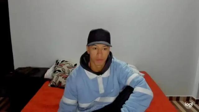 Image 4 of kimberlyanddanny Stream on Chaturbate on 17 months ago