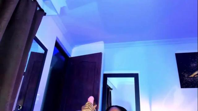Image 10 of kimberlybanks2 Stream on Chaturbate on 9 days ago
