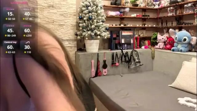 Image 8 of kimberlycaprice Stream on Chaturbate on 25 days ago