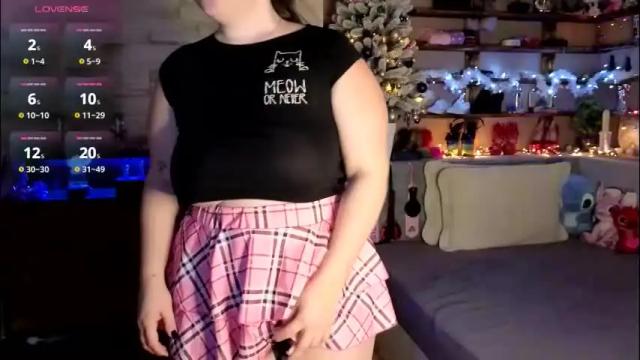 Image 7 of kimberlycaprice Stream on Chaturbate on 9 days ago