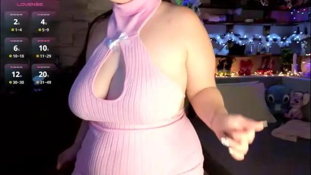 Image 2 of kimberlycaprice Stream on Chaturbate on 7 days ago