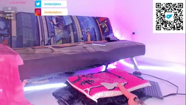 Image 2 of kimberlykors_ Stream on Chaturbate on 1 month ago