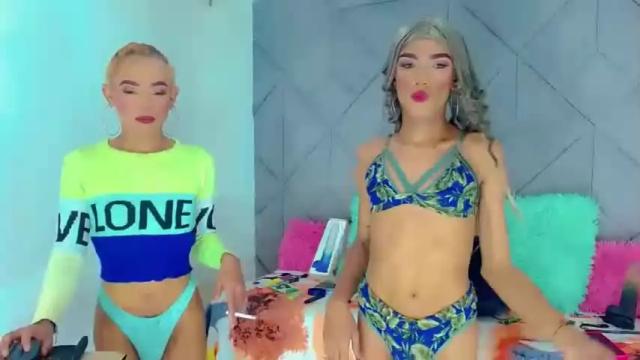 Image 2 of kimberlyloazy Stream on Chaturbate on 15 months ago