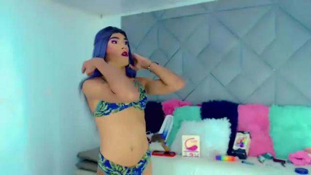 Image 2 of kimberlyloazy Stream on Chaturbate on 13 months ago