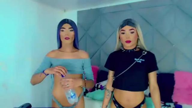 Image 8 of kimberlyloazy Stream on Chaturbate on 13 months ago