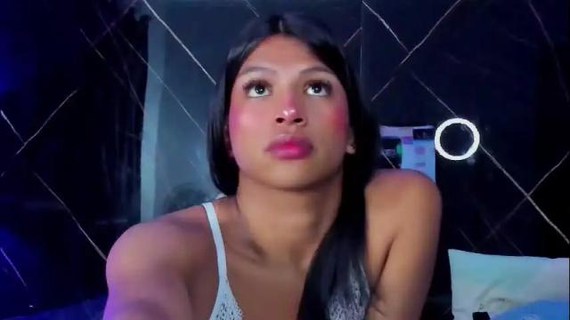 Image 12 of kimberlyn_burbano Stream on Chaturbate on 2 months ago