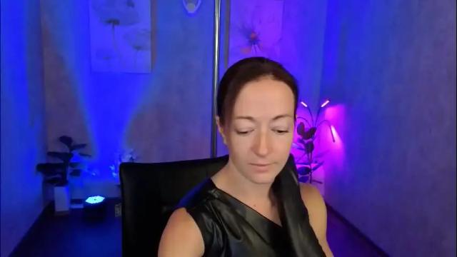 Image 11 of kimberlyray777 Stream on Chaturbate on 2 months ago