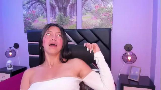 Image 4 of kimberlyvillalobos Stream on Chaturbate on 19 days ago