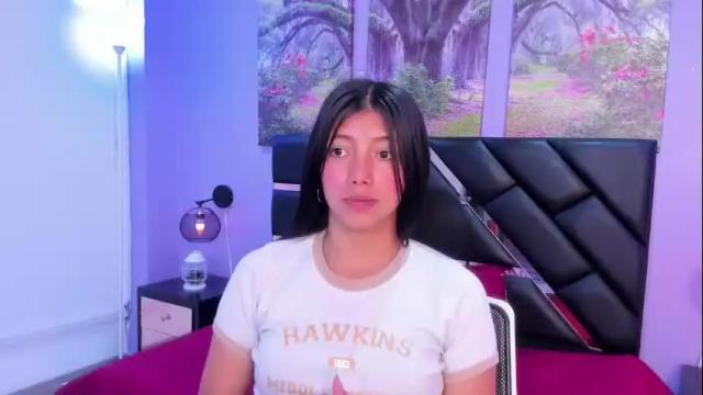 Image 4 of kimberlyvillalobos Stream on Chaturbate on 14 days ago