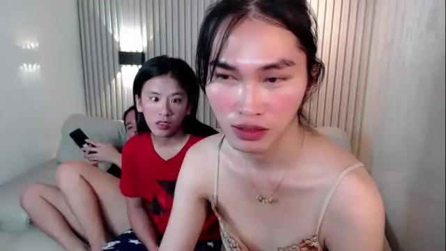 Image 10 of kimbratx Stream on Chaturbate on 1 month ago