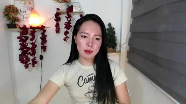 Image 4 of kimbratx Stream on Chaturbate on 1 month ago