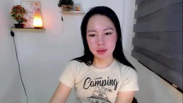 Image 7 of kimbratx Stream on Chaturbate on 28 days ago