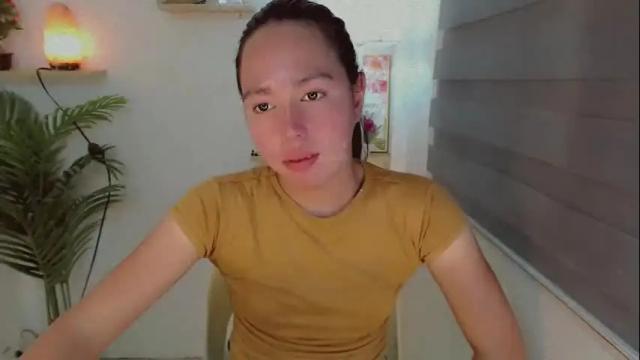 Image 8 of kimbratx Stream on Chaturbate on 2 months ago