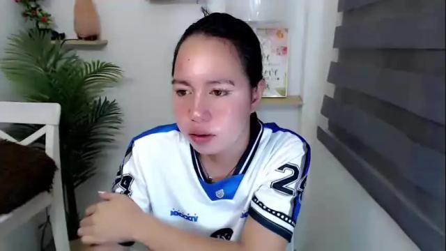 Image 11 of kimbratx Stream on Chaturbate on 1 month ago