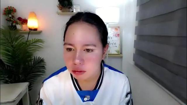 Image 7 of kimbratx Stream on Chaturbate on 1 month ago