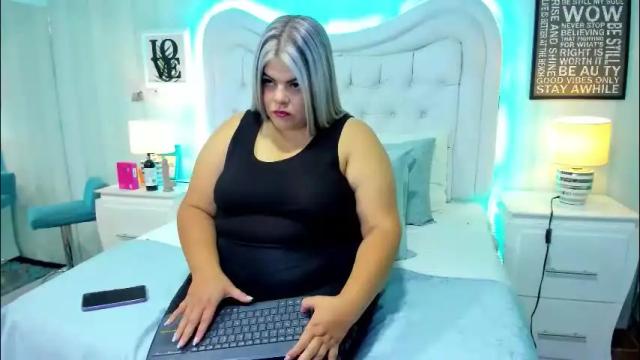 Image 4 of kimbrookss Stream on Chaturbate on 1 month ago