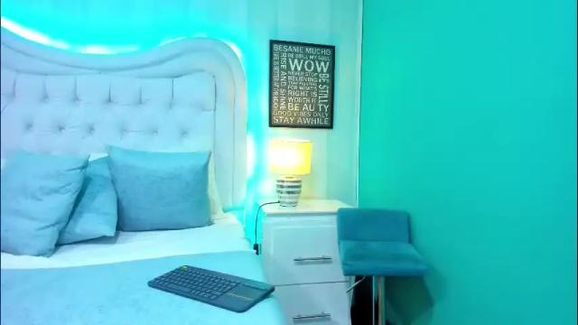 Image 6 of kimbrookss Stream on Chaturbate on 1 month ago