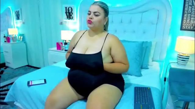 Image 8 of kimbrookss Stream on Chaturbate on 1 month ago