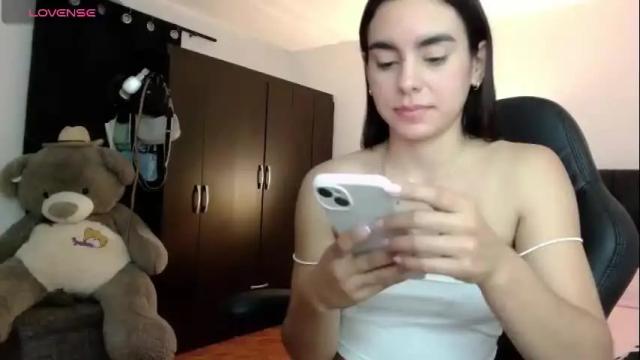 Image 8 of kimcandy_ Stream on Chaturbate on 2 months ago