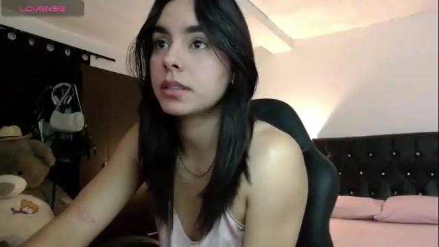 Image 3 of kimcandy_ Stream on Chaturbate on 2 months ago