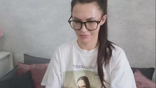 Image 11 of kimdavisbaby Stream on Chaturbate on 7 days ago