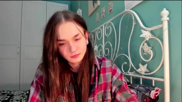 Image 2 of kimdumryn Stream on Chaturbate on 20 months ago