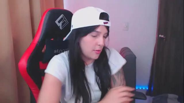 Image 6 of kimflexible_ Stream on Chaturbate on 1 month ago