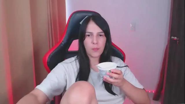 Image 6 of kimflexible_ Stream on Chaturbate on 1 month ago