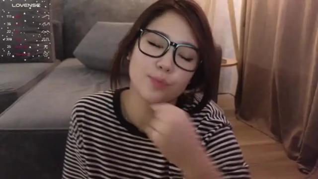 Thumbnail 3, kimi_kay's Stream at Chaturbate, 11 months ago