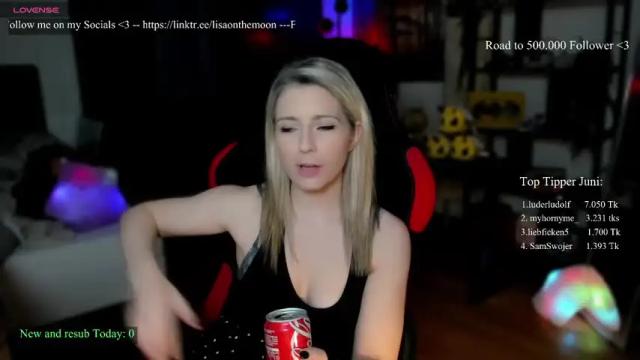Image 2 of kimilee22 Stream on Chaturbate on 1 month ago