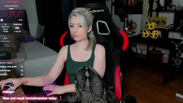 Image 12 of kimilee22 Stream on Chaturbate on 10 days ago