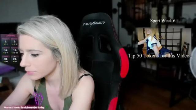 Image 3 of kimilee22 Stream on Chaturbate on 2 days ago