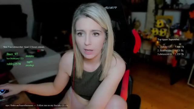 Image 12 of kimilee22 Stream on Chaturbate on 1 month ago