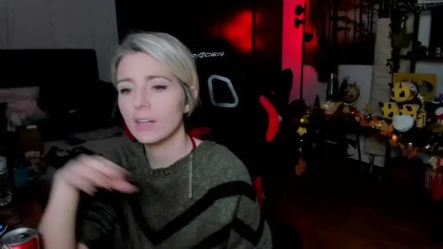 Image 2 of kimilee22 Stream on Chaturbate on 1 month ago