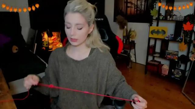 Image 2 of kimilee22 Stream on Chaturbate on 2 days ago