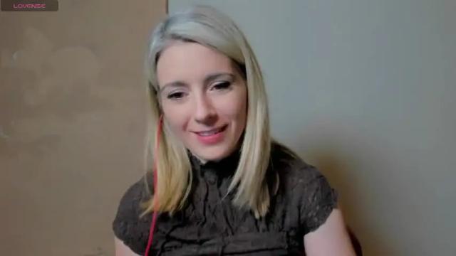 Image 6 of kimilee22 Stream on Chaturbate on 1 month ago