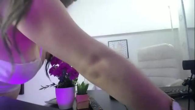 Thumbnail 1, kimkalifa's Stream at Chaturbate, 1 month ago
