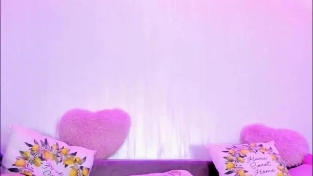 Image 4 of kimkardassiann Stream on Chaturbate on 1 month ago