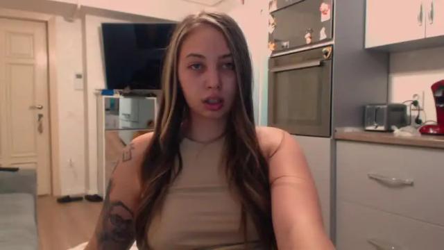 Image 2 of kimlee4 Stream on Chaturbate on 13 months ago