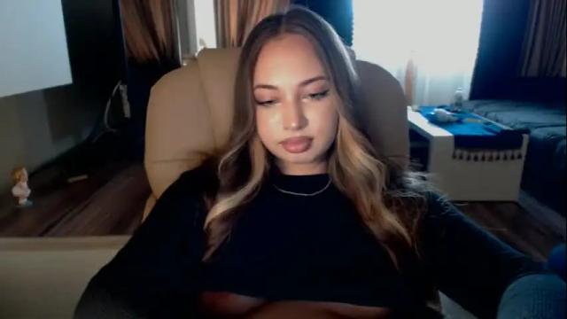 Image 11 of kimlee4 Stream on Chaturbate on 13 days ago